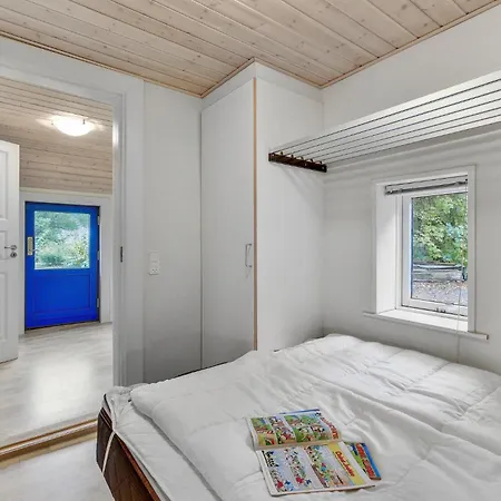 In With 6 Bedrooms Casa de Férias Spjald