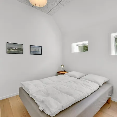 In With 6 Bedrooms Casa de Férias