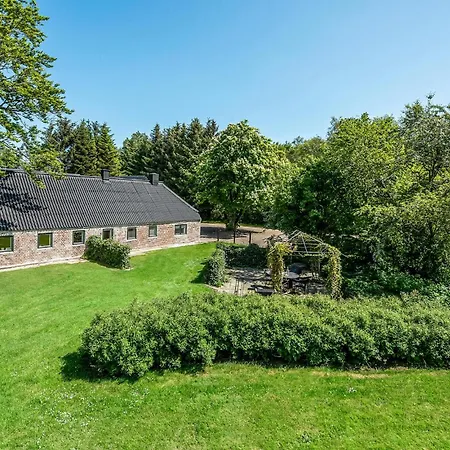 Casa de Férias In With 6 Bedrooms Spjald